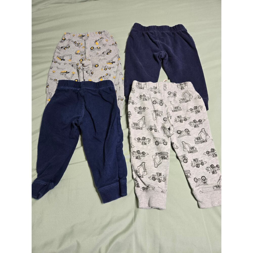 Carter's 12 months boys 7 piece bundle - Picture 5 of 7